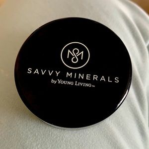 Savvy Minerals by Young living Foundation - Warm No.3